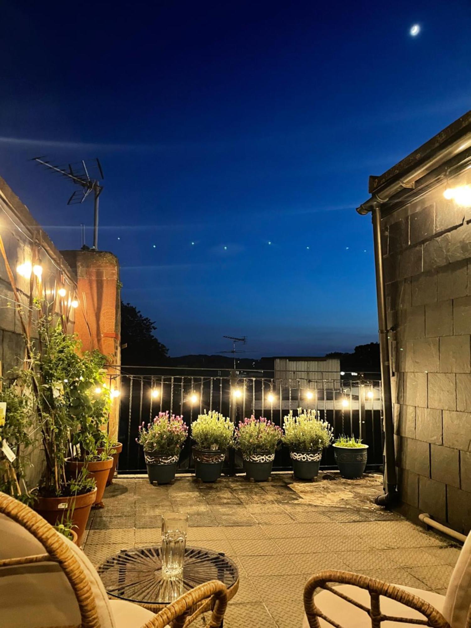 温莎Epic Location, Views & Large Private Terrace公寓 外观 照片